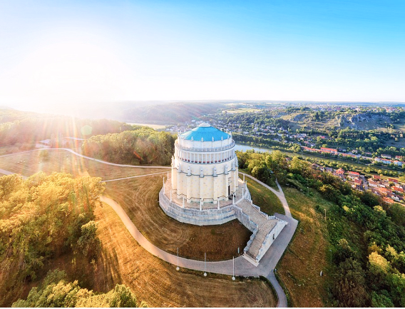Abensberg_&_die_Region-Kelheim-Befreiungshalle