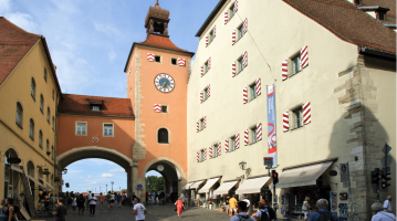 Brückturm in der Altstadt von Regensburg